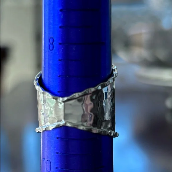 925 White Gold Rhodium Silver Ring Hammered Modern size 9 - Picture 10 of 10